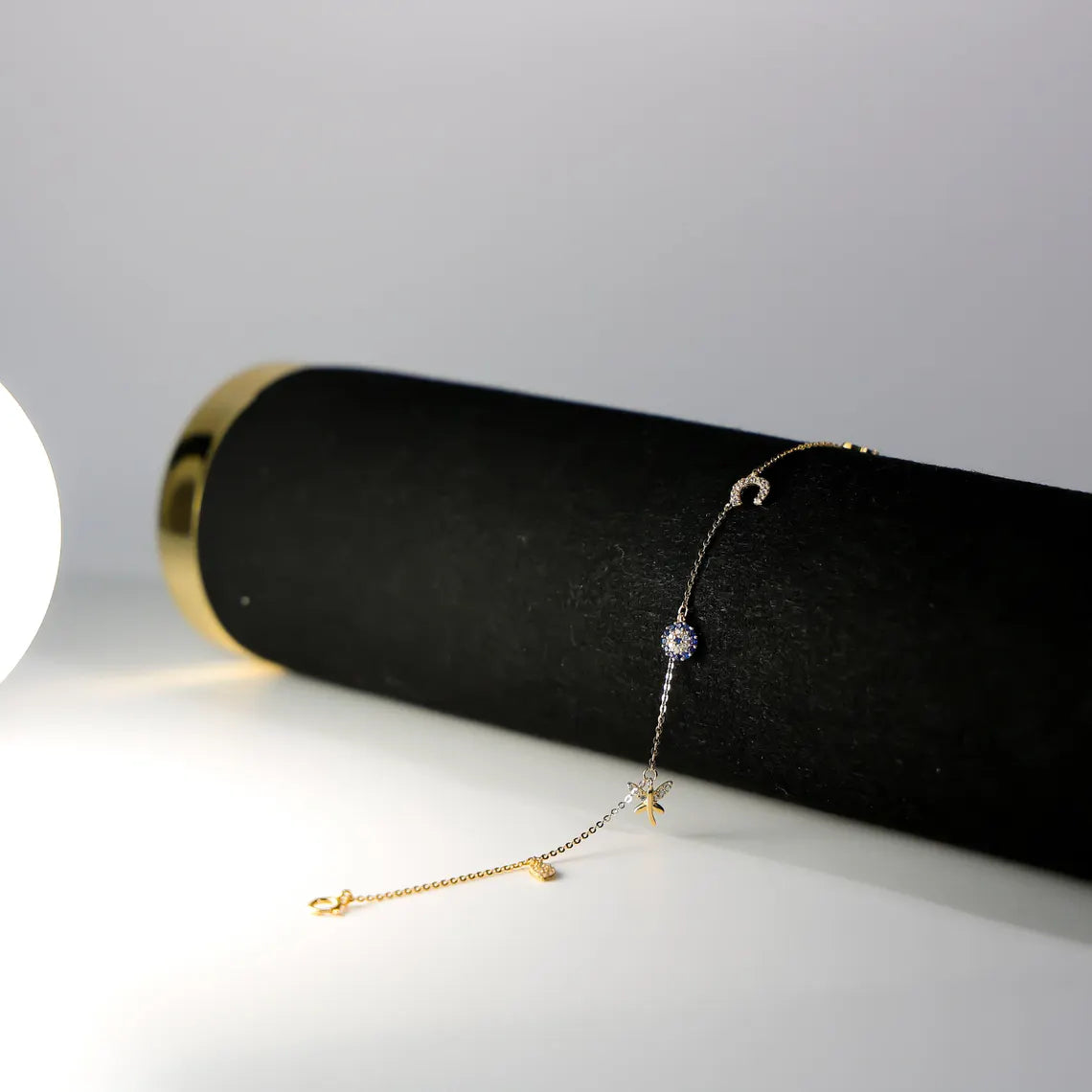 14K Yellow Gold Cubic Zirconia Dangling Lightweight Bracelet for Women