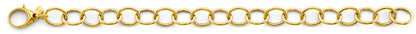 Gold chain bracelet on a white background available on the TX.ORO website.