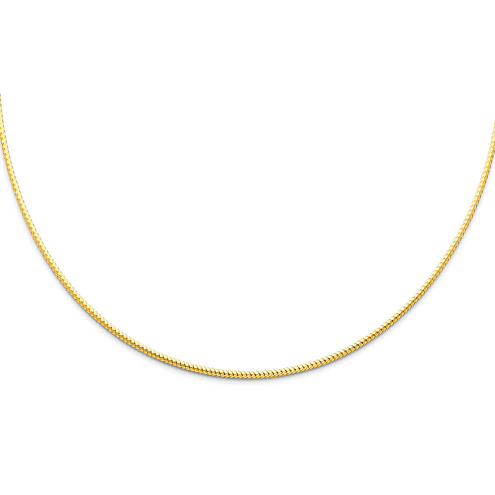 Gold chain necklace on a white background availabe on TX.ORO website