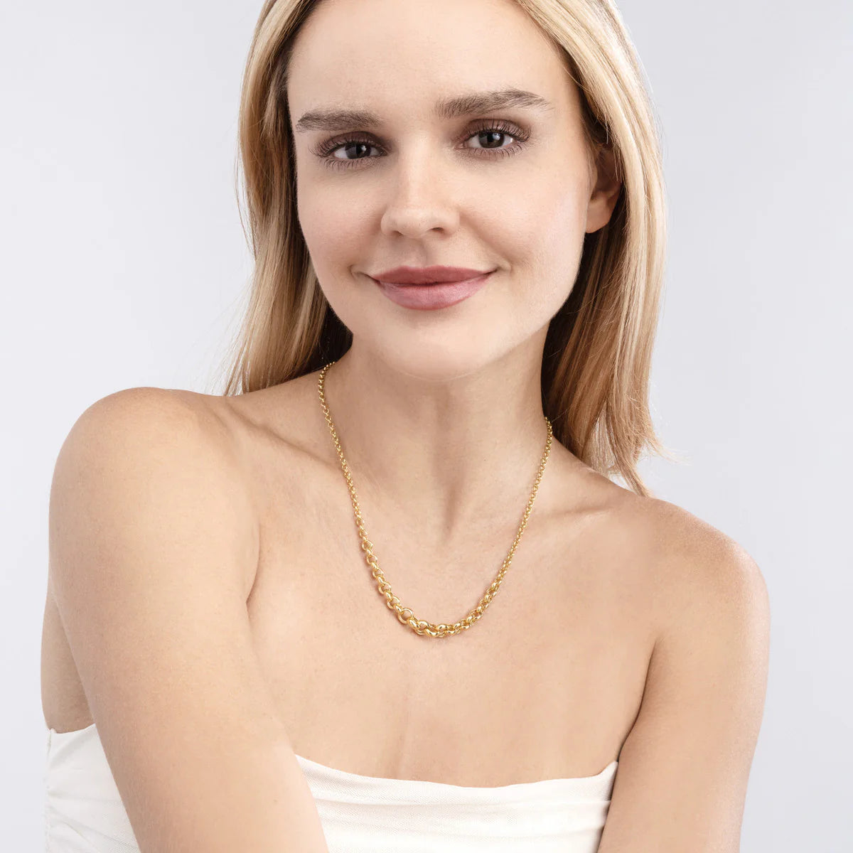 14K Yellow Gold Fancy Graduated Hollow Link Chain Necklace - Jewelry Gift for Women