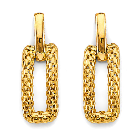 Pair of gold hoop earrings on a white background available on the TX.ORO website.