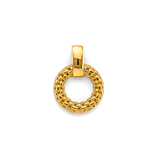 Gold pendant on a white background available on the TX.ORO website.