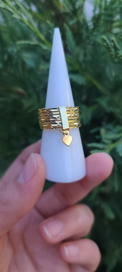 14K Yellow Gold 8mm 7-Days Band Ring With Heart Charm