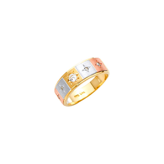 Gold ring with diamond on a white background availabe on TX.ORO website.